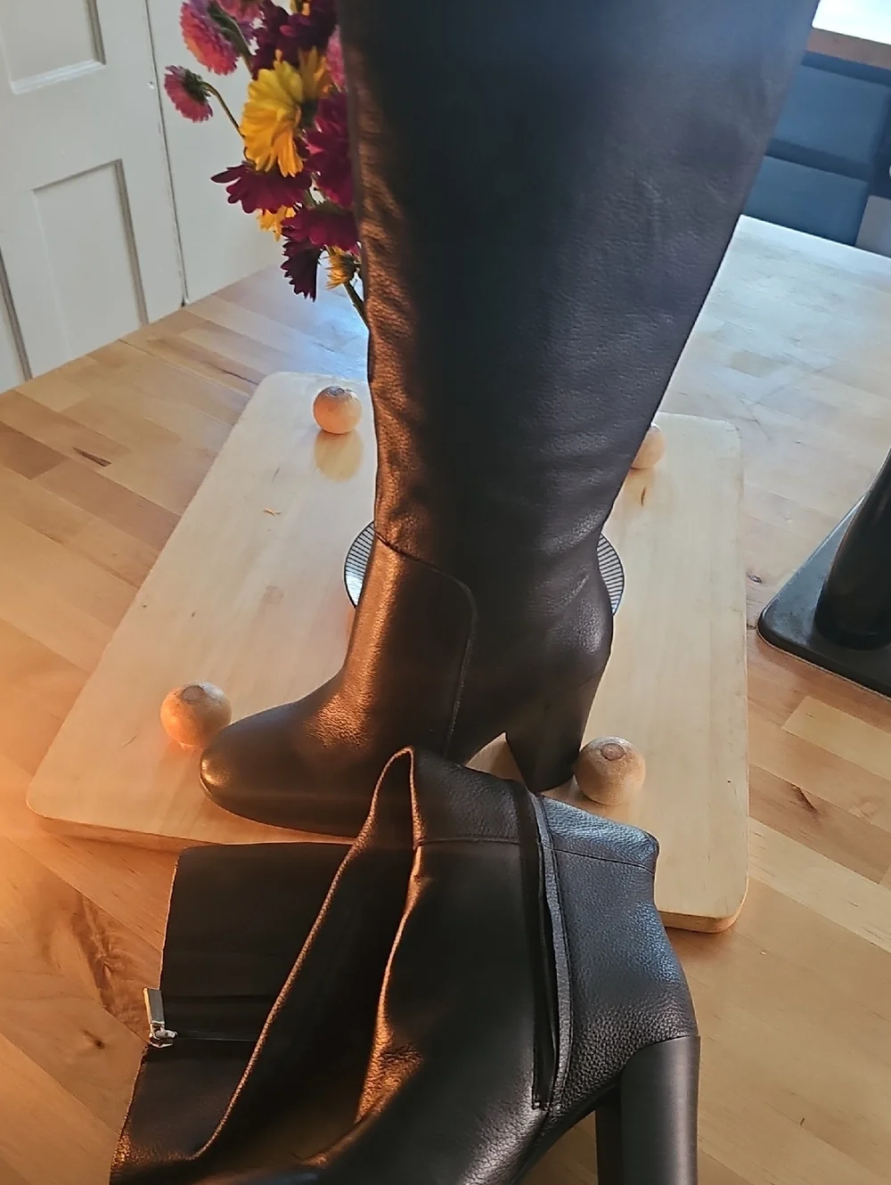 Classic Black Leather Women’s Knee Boot - Elegant Block Heel
